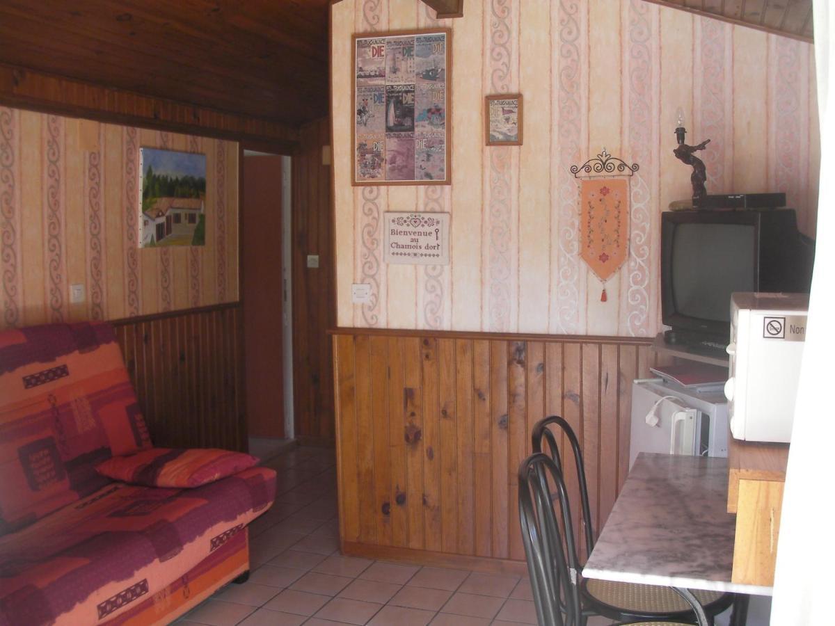 Le Chamois Dort Bed & Breakfast Die Exterior foto